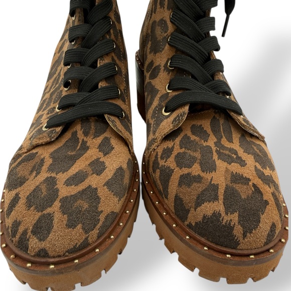 Vince Camino Leopard Lace-Up Leather Women’s 8 Boots  Lug Chunky Wedge Sole - Picture 4 of 9